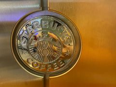 -星巴克(上海虹桥新天地二店)