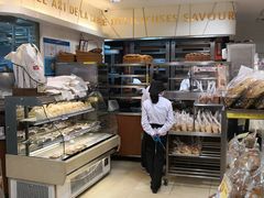 面包甜点陈列柜-山崎面包(静安久光店)