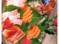 三文鱼刺身-Mr·Fish鱼鲜生海鲜放题(银泰in99店)