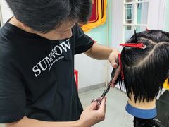-首脑美容美发化妆美甲培训学校(长沙校区)