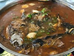 野生杂鱼锅-香乡美食府特色肥西老母鸡(三河古镇店)
