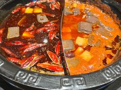 -周周有辣火锅馆(玖耀里店)