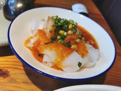 -野山舂·贵州现舂酸汤火锅(鸿通城店)