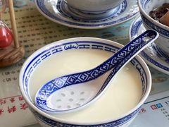 -广信牛奶甜品世家(台东店)