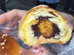蛋黄酥-闻酥园(青羊区文殊坊店)