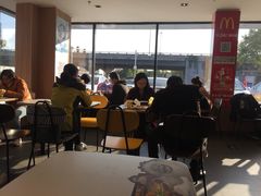 -麦当劳(健德桥得来速店)