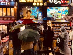 -BHC炸鸡(明洞总店)