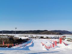 -棋盘山冰雪大世界