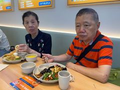 -素满香·全民食养自助(长宁龙之梦店)