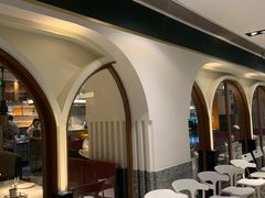 等位区-阿妮叶李(光谷世界城店)