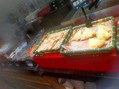 -领鲜活海鲜榴莲自助火锅(东门店)