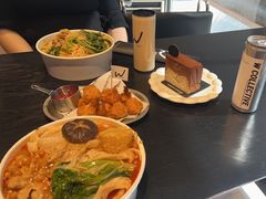 -W COLLECTIVE  DESSERT SHOP