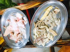 -五洞培记山庄·鲜牛肉火锅