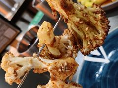 -许哥东北烧烤·铁丳烤串·宫后夹肉(繁花中心店)