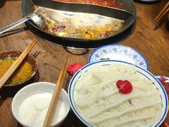 -萍姐火锅·公路夜市(武汉首店)