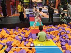 -Tenker Club弹刻极限主题公园 · 蹦床 · 团建 · 生日派对(大关店)
