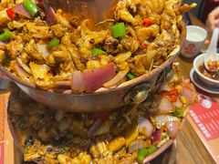 -沪小二铜炉蛙锅(苏州中心星悦汇店)