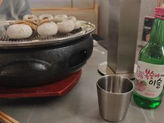 -围炉肉舍•炭烤活鳗•丹东海鲜烤肉(步行街店)