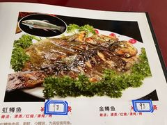 -北京龙庆四季香农家饭庄·灶台鱼·碳烤虹鳟鱼(龙庆峡店)