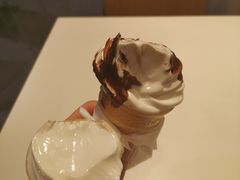 -麦当劳(世界城广场店)