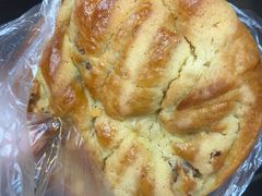 黄油酥皮奶酥包-多乐之日(和平伊势丹店)