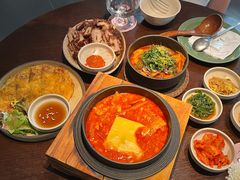 -Fuzzy Bistro 浮几韩餐·茶酒馆
