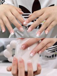 -雅洁美甲美睫