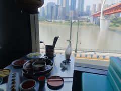 -小天鹅火锅·一线江景洪鼎旗舰店(洪崖洞店)