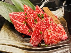 -山川小町·极番烧肉(新地假日广场店)