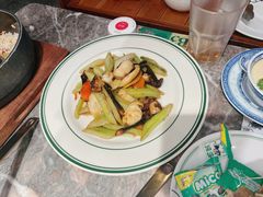 -禄婶鸡煲·打边炉