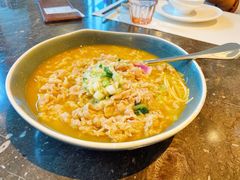 黄汁酸汤浸肥牛-港丽餐厅(高德置地店)