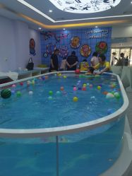 -熊小米专业儿童游泳馆