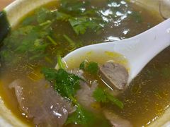 -黄阿姨锅贴大王(万航渡路店)