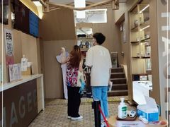 -霸王茶姬(南强街店)