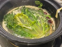 -濠轩阁特色生蚝火锅(水湾路店)