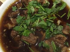 -清真吴记门钉肉饼·喜多利