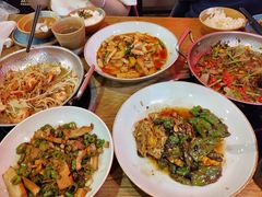 -吃饭皇帝大土家民族菜(正大广场店)