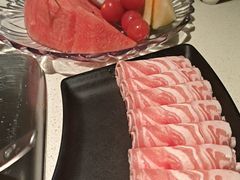 -海底捞火锅鲜切牛肉主题店(长寿路店)