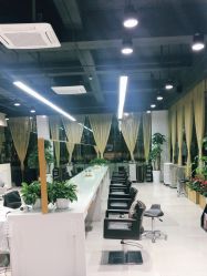 -CARR SALON