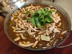-余杨鸭鸭餐厅