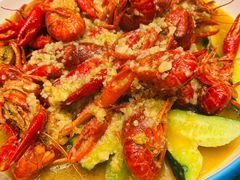 蒜蓉小龙虾-龙虾奇迹泥炉烤肉(大华三路店)