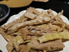 竹笋-宽板凳老灶火锅(南礼士路店)