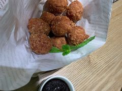 老北京干炸丸子-小大董·烤鸭(凤凰汇店)