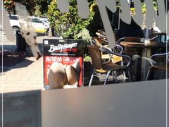 -Bully Hayes Restaurant & Bar