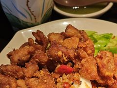 -大头虾越式风味餐厅(光明广场店)