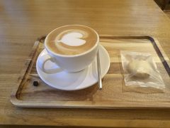 -In Cafe隐食研室