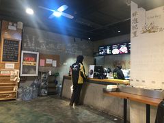 -水平有限螺蛳粉(宏达大厦店)