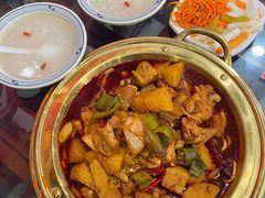 -牛一嘴·兰州牛肉面·大盘鸡(财富中心店)