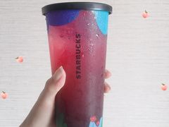 石榴仲夏梦-星巴克臻选(宁波天一广场店)