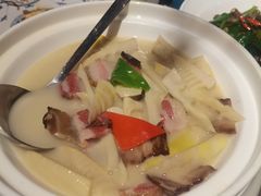 -小河盐帮·私家菜·烤鸭(三元桥·霄云路店)